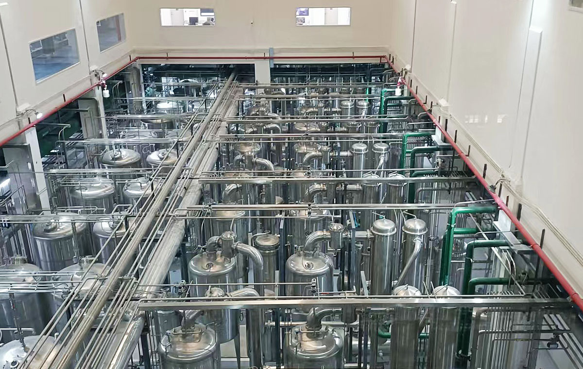 化工制藥食品新型節(jié)能環(huán)保三效濃縮器